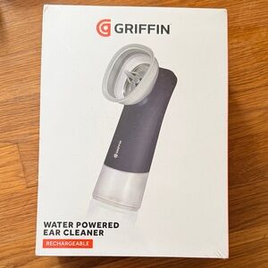 Griffin Black and Silver Water Powered Ear Cleaner